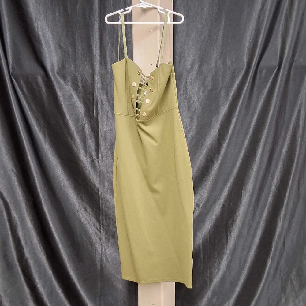 Privy Green Sleeveless Sheath Dress Sweetheart Neckline - Picture 3 of 9